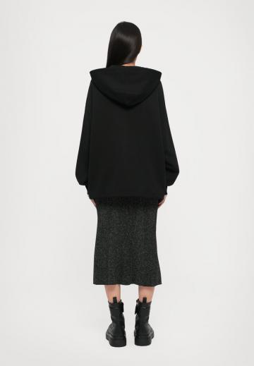 Пуловер с капюшоном