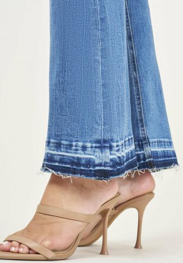 Клешеные брюки