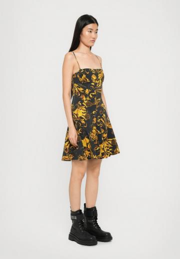 Коктейльное платье