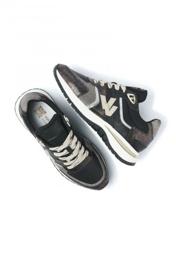 Гандбольные кроссовки