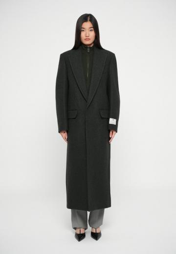 Шерстяное пальто