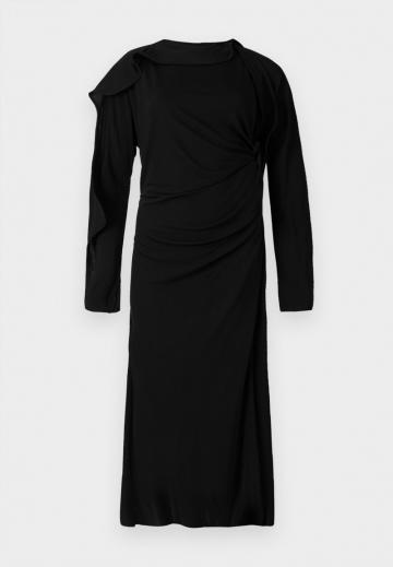 Длинное платье