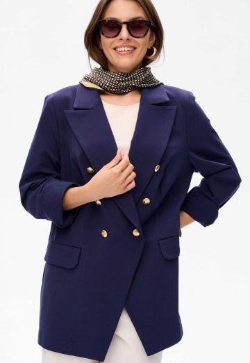 Блейзер с накладными карманами