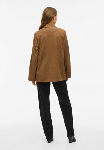 Короткое пальто