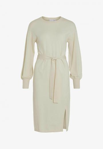 Вязаное платье