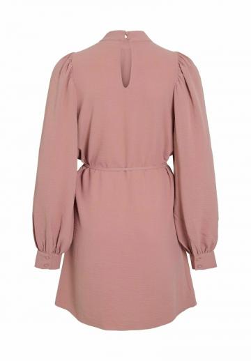 Короткое платье