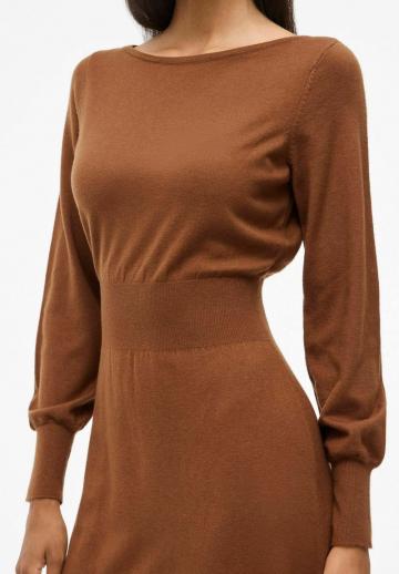 Вязаное платье