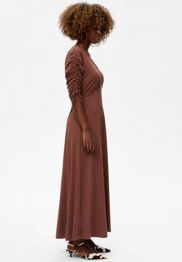 Платье макси