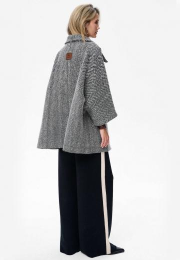 Короткое пальто