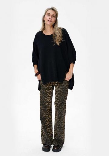 Пуловер с рукавом три четверти