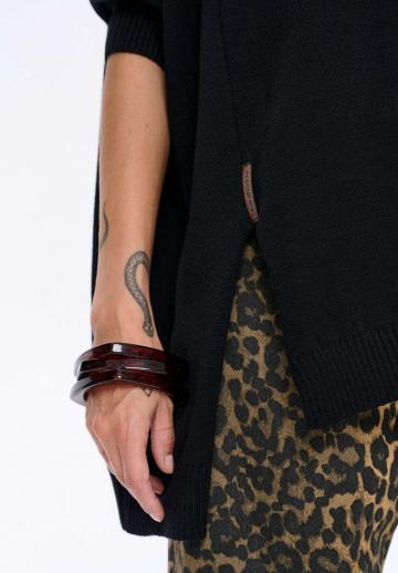 Пуловер с рукавом три четверти