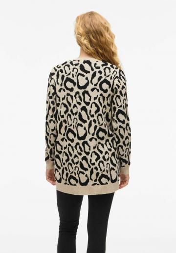 Жаккардовая вязаная кофта