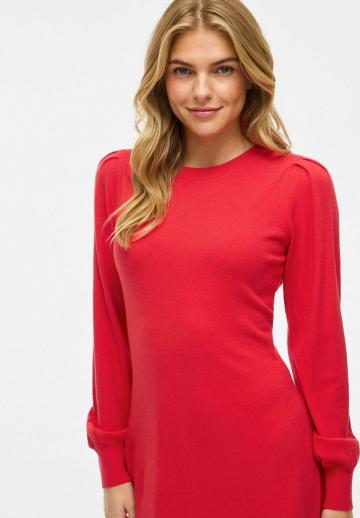 Вязаное платье