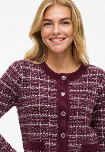 Жаккардовая вязаная кофта