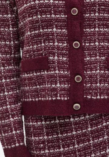 Жаккардовая вязаная кофта
