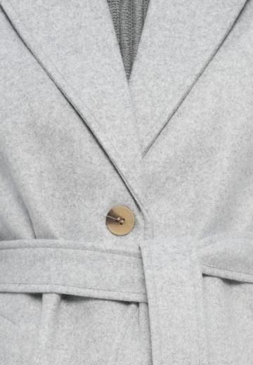 Шерстяное пальто