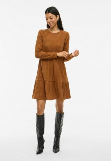 Вязаное платье