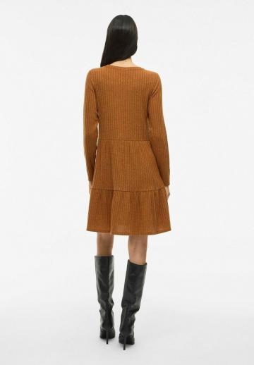 Вязаное платье