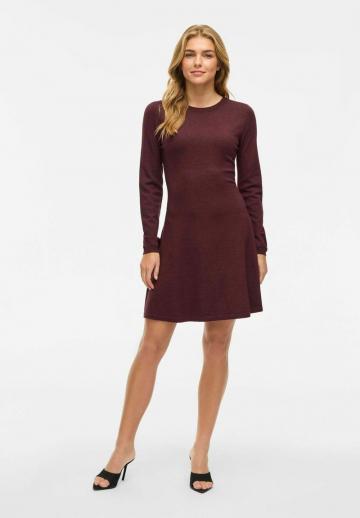 Вязаное платье