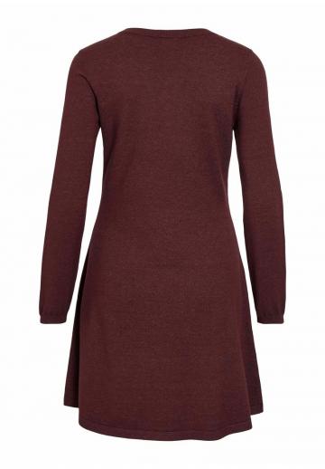 Вязаное платье