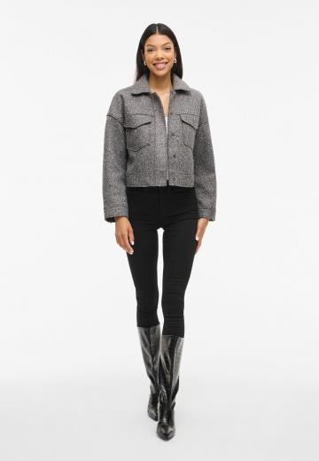 Короткая куртка