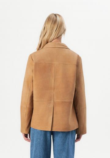 Длинный блейзер