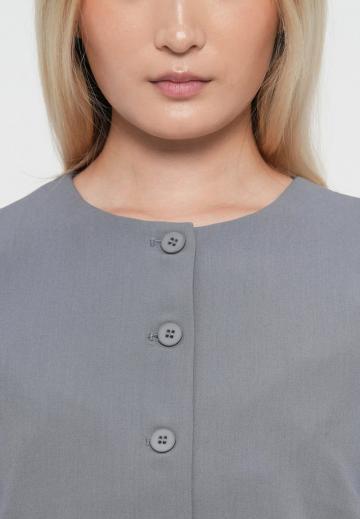 Короткий блейзер