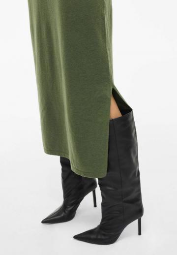 Вязаное платье