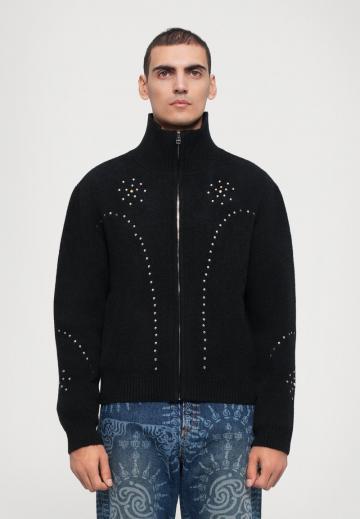 Вязаная кофта