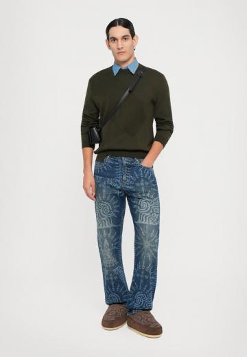 Прямые джинсы