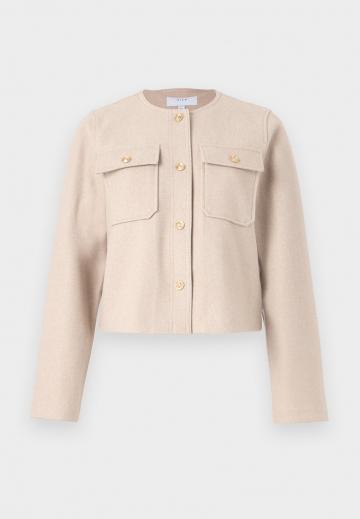 Короткая куртка