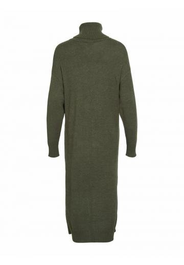 Вязаное платье