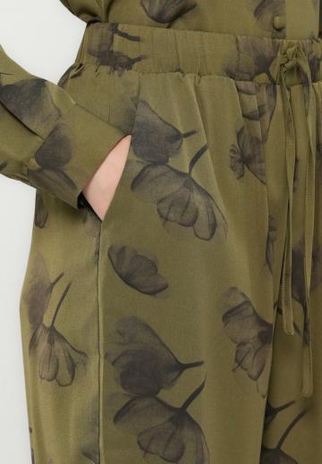 Широкие брюки