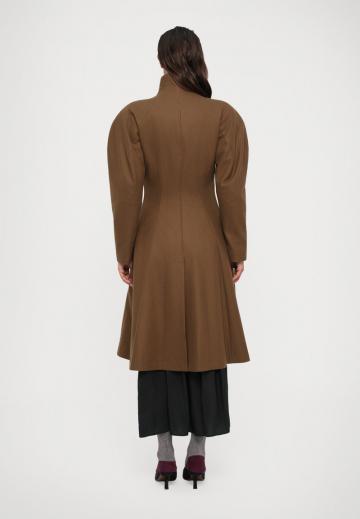 Шерстяное пальто