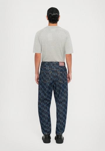 Свободные джинсы