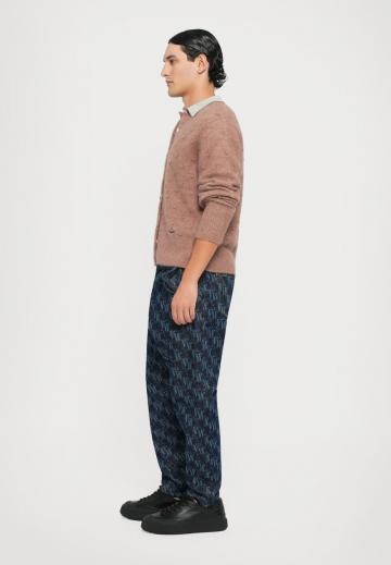 Свободные джинсы