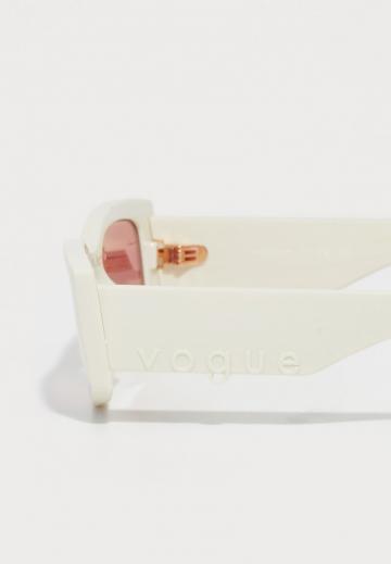 Солнечные очки