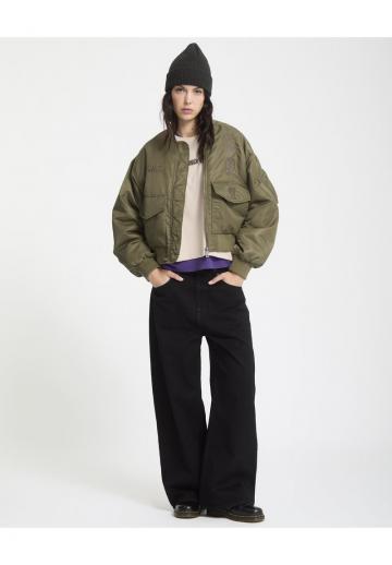 Куртка с накладнымит карманами