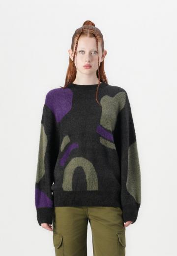 Длинный пуловер