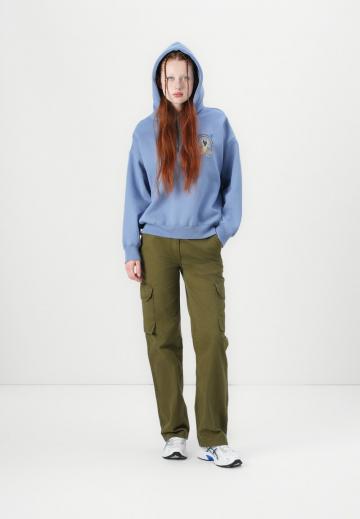 Пуловер с капюшоном