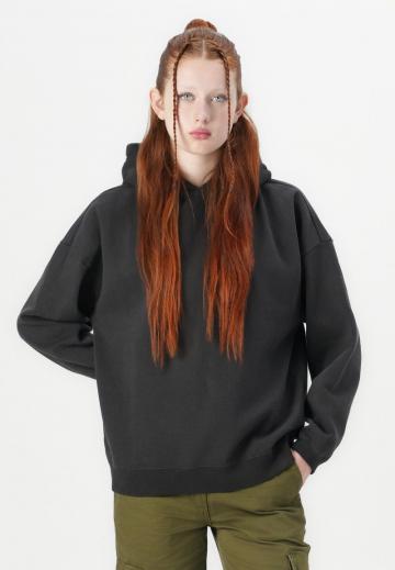 Пуловер с капюшоном