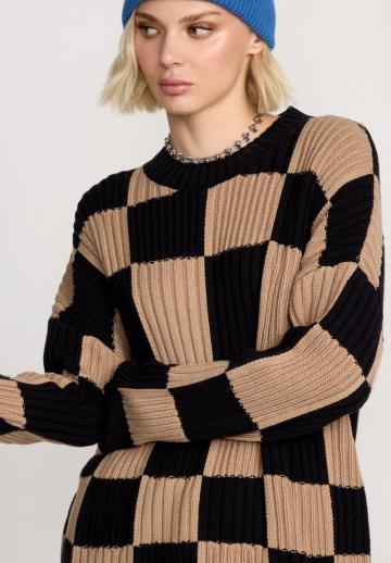 Длинный пуловер