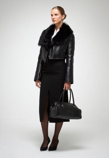 Короткая куртка