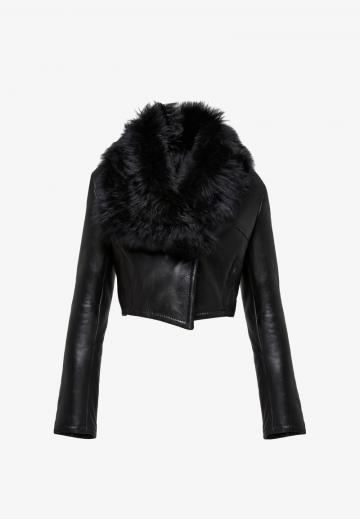 Короткая куртка