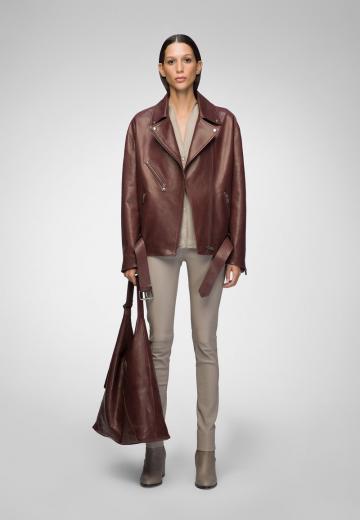 Кожаная куртка