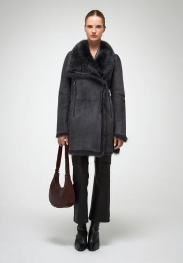 Кожаное пальто