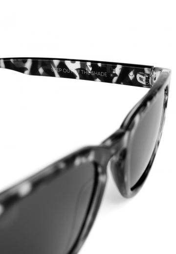 Солнечные очки