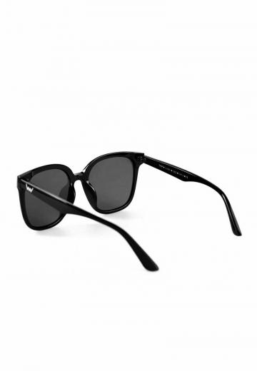 Солнечные очки