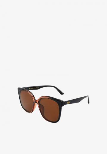 Солнечные очки