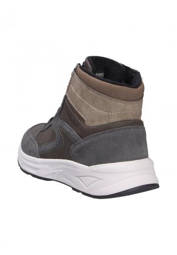 Ботинки на шнуровке